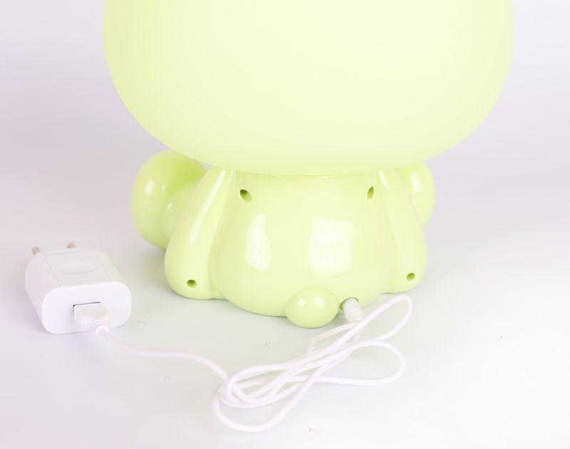 Светильник настольный KD-893 C16 LED 3Вт диммир. лягушка светло-зел. Camelion 13899