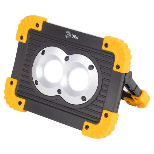 Фонарь-прожектор аккумуляторный Рабочие Практик PA-803 COB 10Вт + LED 3Вт 4 режима аккум./элементы питания Эра Б0054037