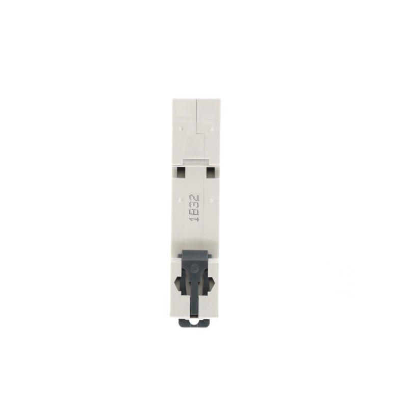 Выключатель автоматический 1п City9 Set (АВ) B 32А 6кА 230В SE C9F16132