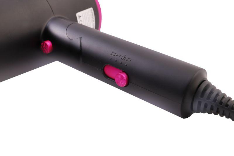 Фен со складной ручкой ELX-HD13-C02 PRO 1600Вт 220-240В черн./роз. Ergolux 15209