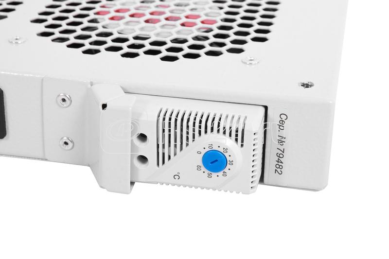 Модуль вентиляторный 3 вентилятора с терморегулятором R-FAN-3T Rem 1500765