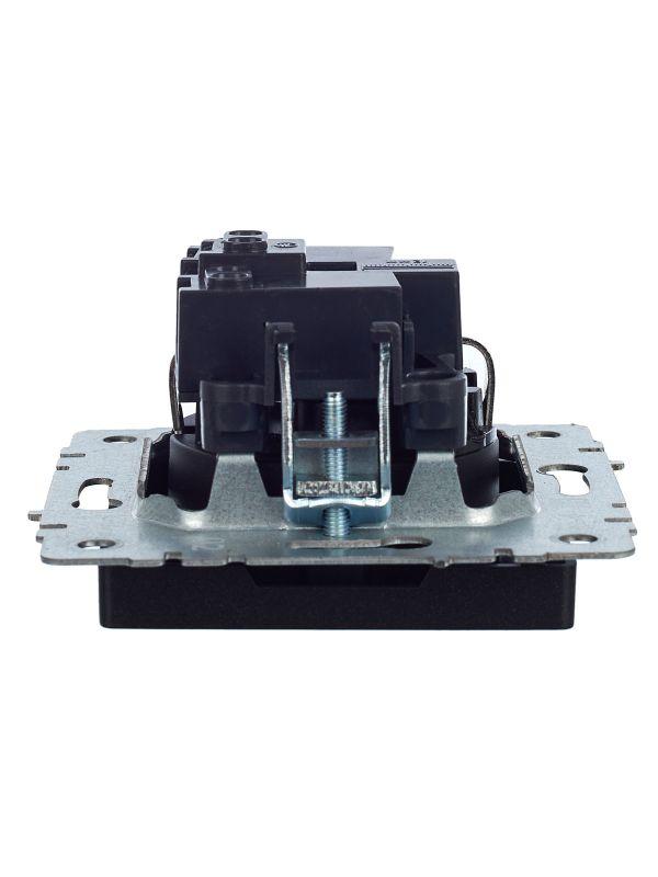 Розетка BRITE РС14-1-0-БрЧ 16А с заземл. защ. шторки механизм черн. IEK BR-R14-16-K02