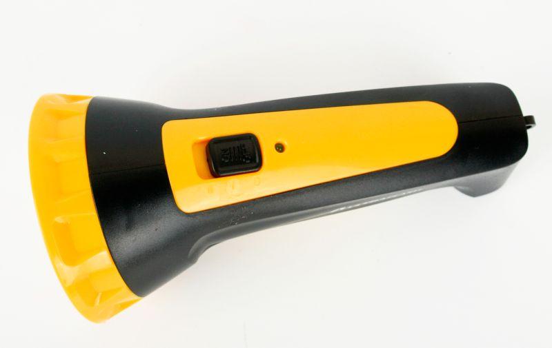 Фонарь аккумуляторный LED3807M 7LED 2 режима аккум. SLA 220В пластик. черн./желт. (кор.) Ultraflash 12868