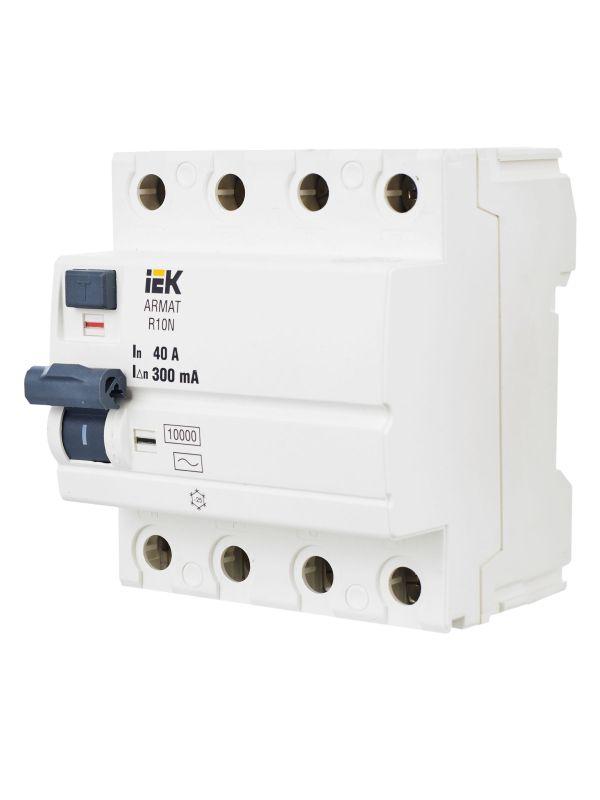 Выключатель дифференциального тока (УЗО) 4п 40А 300мА тип AC ВДТ R10N ARMAT IEK AR-R10N-4-040C300