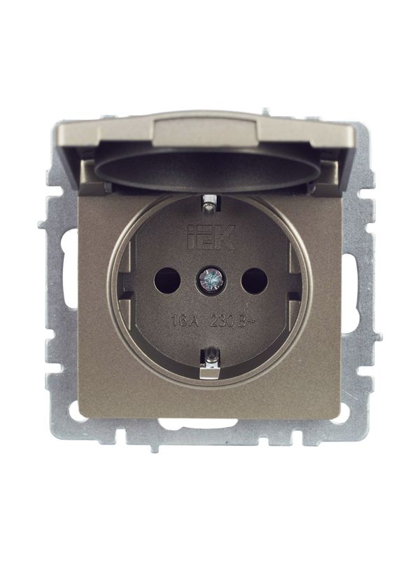 Розетка BRITE РСбш10-3-44-БрШ 16А IP44 с заземл. защ. шторки с крышкой механизм шампань IEK BR-R16-16-44-K37