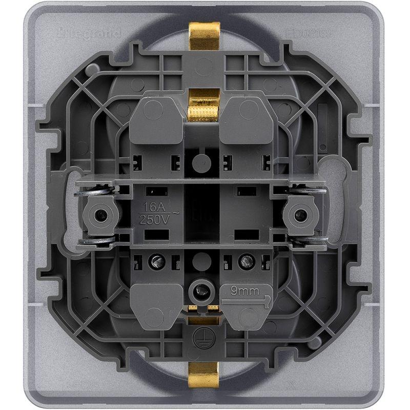 Розетка Inspiria 16А 250В 2х2P+E немецк. стандарт алюм. IEK 673752