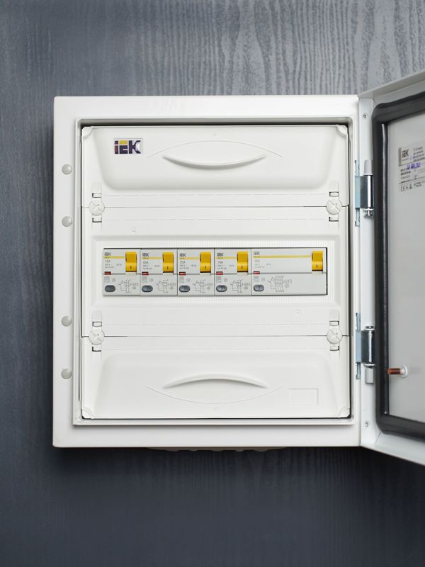 Выключатель дифференциального тока (УЗО) 2п 16А 30мА тип AC ВД1-63 KARAT IEK MDV10-2-016-030