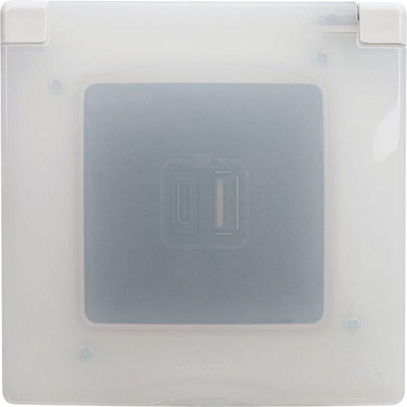 Рамка 1-м Etika IP44 с защ. крышкой бел. IEK 672550