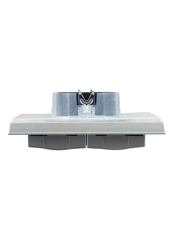 Розетка 2-м СП BRITE РСбш12-3-44-БрА 16А в сборе IP44 с крышкой алюм. IEK BR-R26-16-44-K47-F