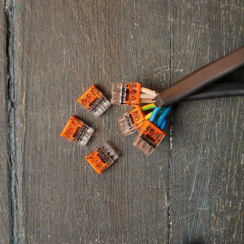 Клемма 3-х проводная для распред. коробки (с контактн. пастой "Alu-Plus") 2273-243 (уп.6шт) WAGO 07-5142-06