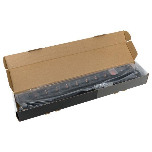 Блок PDU TERACOM PRO 19дюйм 1U 16А/250В 8 роз. Schuko с выключат. шнур 2м 3х1.5кв.мм вилка Schuko корпус алюм. черн. EKF TRP-HPD-LS-16A-8SH-2MSH
