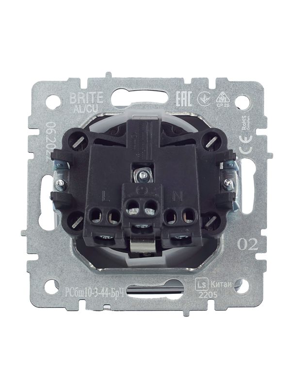 Розетка BRITE РСбш10-3-44-БрЧ 16А IP44 с заземл. защ. шторки с крышкой механизм черн. IEK BR-R16-16-44-K02