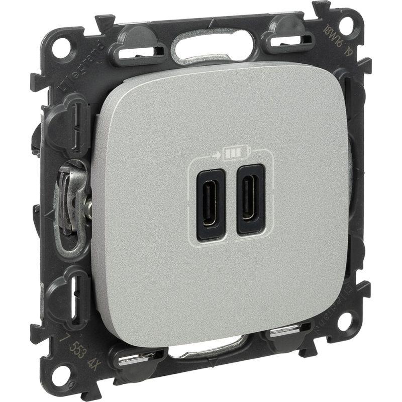 Устройство зарядное Valena Allure с 2-мя USB-разъемами тип C-тип C 240В/5В 3000мА с лиц. панелью алюм. Leg 755347