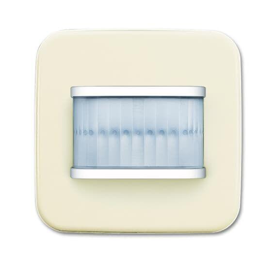 Датчик движения 6122/10-212-500 standart 180 BD сл. кость ABB 2CKA006132A0373