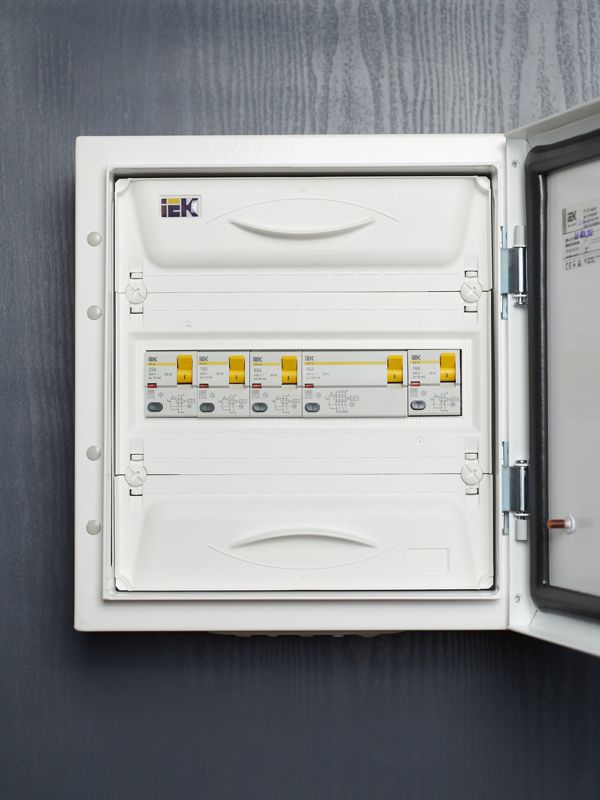 Выключатель дифференциального тока (УЗО) 2п 63А 30мА тип AC ВД1-63 KARAT IEK MDV10-2-063-030