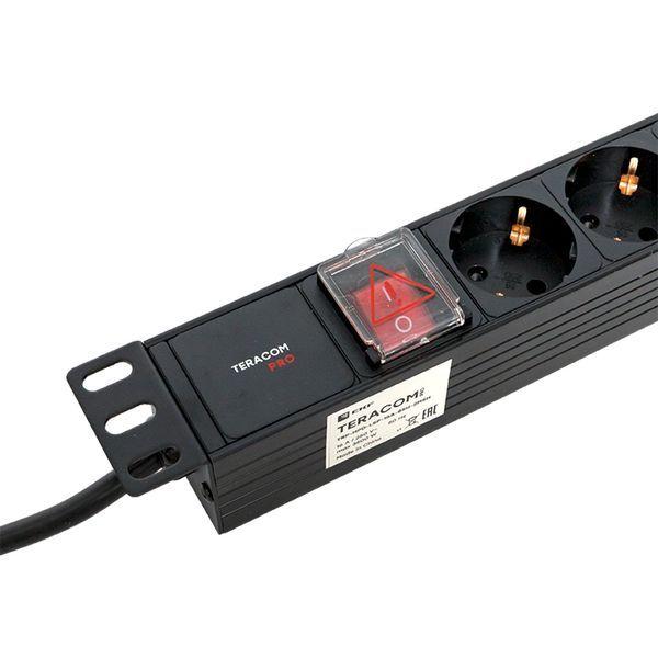 Блок PDU TERACOM PRO 19дюйм 1U 16А/250В 8 роз. Schuko с выключат. шнур 2м 3х1.5кв.мм вилка Schuko корпус пластик черн. EKF TRP-HPD-LSP-16A-8SH-2MSH