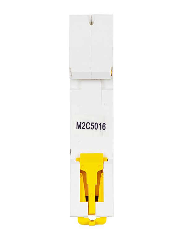 Выключатель автоматический модульный 1п C 50А M06N ARMAT IEK AR-M06N-1-C050