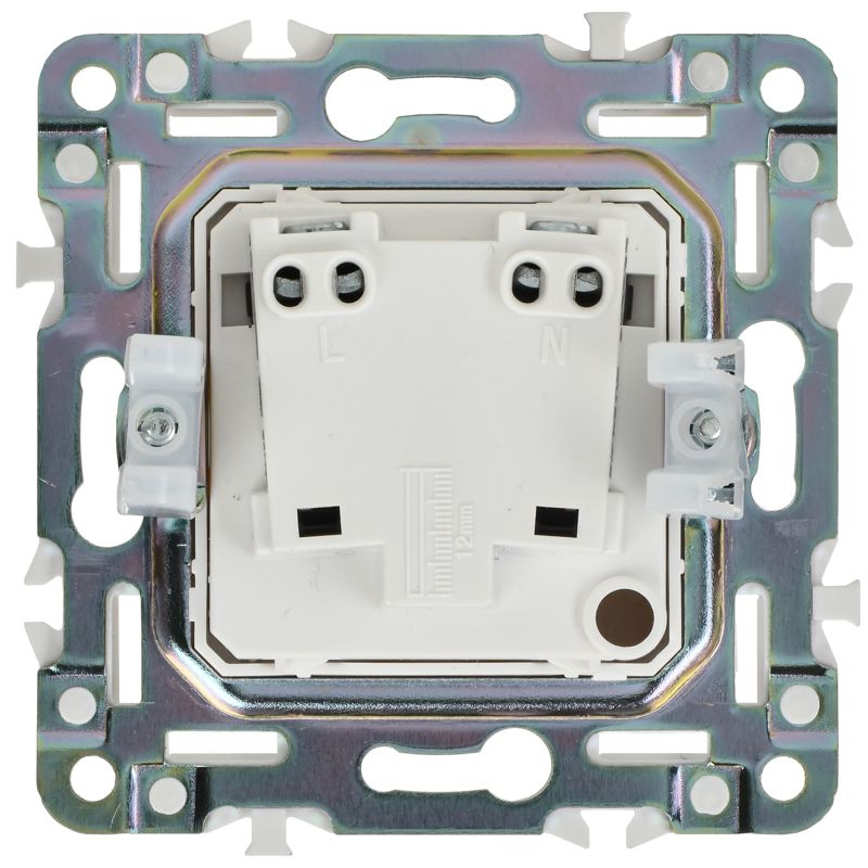 Розетка SKANDY 10А без заземл. без защ. шторок SK-R02Bl черн. IEK SK-R10-10-K02