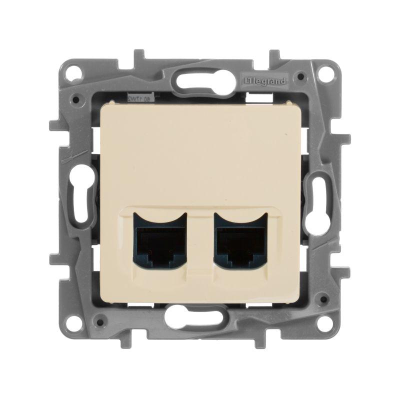 Розетка компьютерная 2-м СП Etika RJ45 кат.6 UTP механизм сл. кость IEK 672354