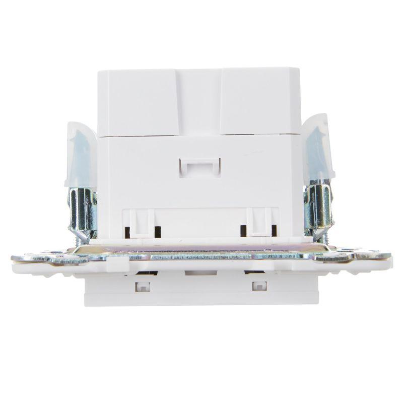 Розетка USB A+A 3.1А SKANDY SK-R15W арктич. бел. IEK SK-U21-D31-K01