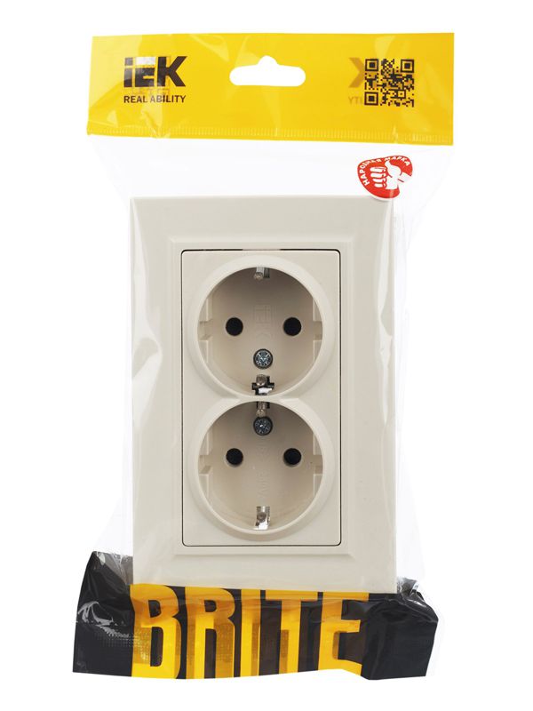 Розетка 2-м СП BRITE РСш12-3-БрКр 16А в сборе с заземл. защ. шторки беж. IEK BR-R24-16-K10-F