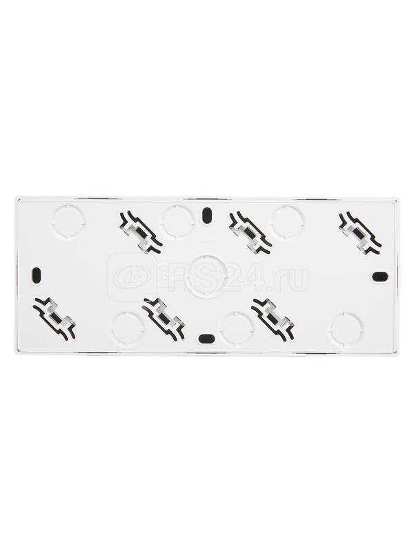 Розетка 3-мест. с заземл. LETO закрытый корпус ПБТ бел. LEZARD 752-0200-127BUP