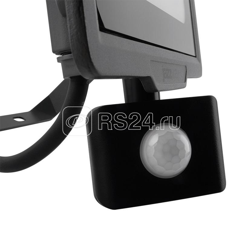 Прожектор светодиодный PFL-C3 SENSOR 50Вт 6500К IP65 ДО закален. прозр. стекло датчик движения инфракрасный Pro JazzWay 5026940A