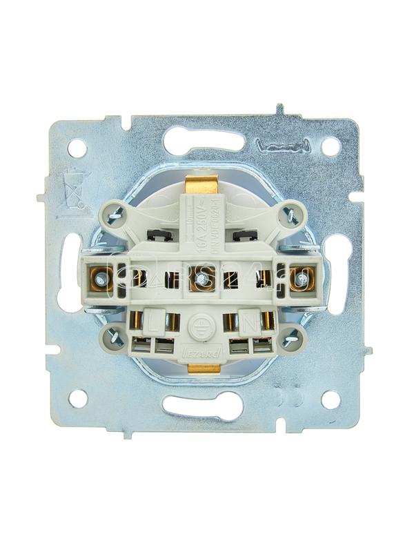 Розетка 1-м СП ASTI 16А IP20 с заземл. термопласт механизм бел. LEZARD 7081-0288-122B