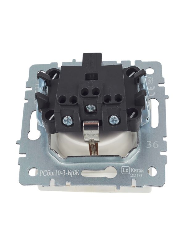 Розетка BRITE РСбш10-3-БрЖ 16А IP20 с заземл. защ. шторки с крышкой механизм жемчуж. IEK BR-R16-16-K36