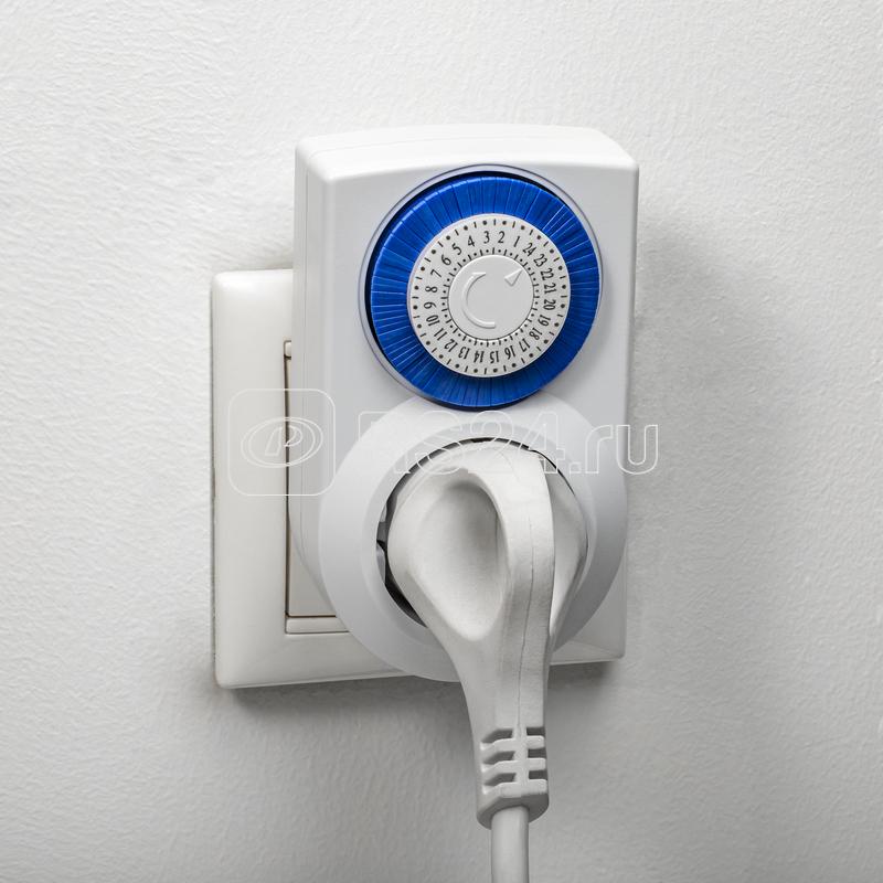 Таймер суточный мех. с заземл. 3.5кВт REV 67074 8