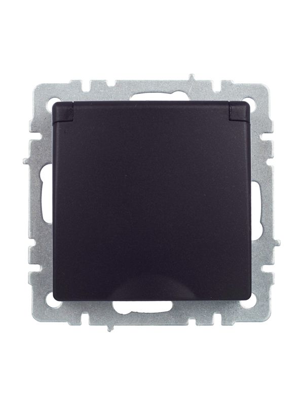 Розетка BRITE РСбш10-3-44-БрЧ 16А IP44 с заземл. защ. шторки с крышкой механизм черн. IEK BR-R16-16-44-K02