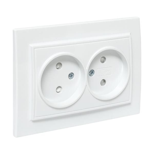 Розетка 2-м СП Минск 10А IP20 без заземл. защ. шторки бел. Basic EKF ERR10-102-100