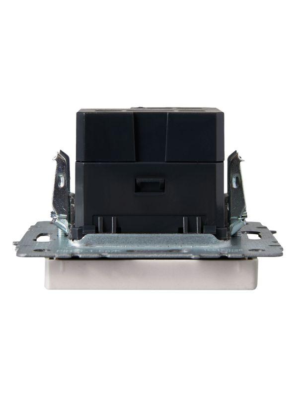 Розетка BRITE USB A+C 18Вт РЮ11-1-БрЖ механизм жемчуж. IEK BR-U22-018-K36