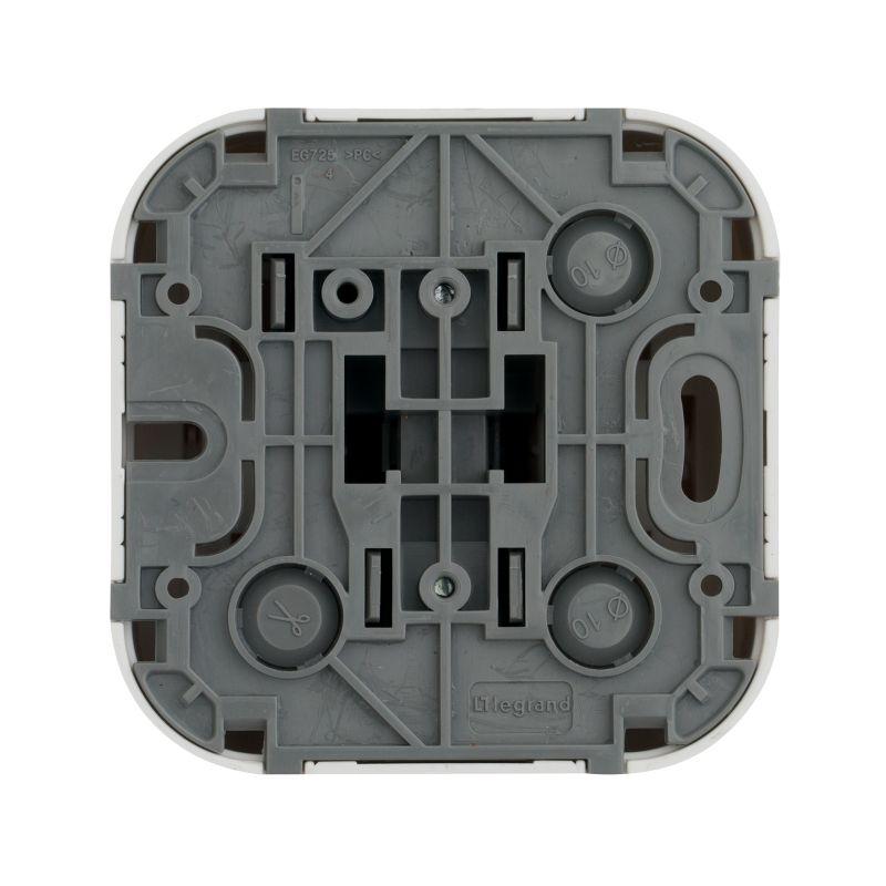 Выключатель кнопочный 1-кл. ОП Quteo 6А бел. IEK 782205