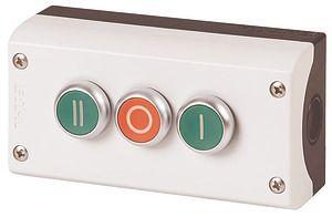 Пост с тремя кнопками; 3 размыкающих + 3 замыкающих контакта с обозначениями "I O II" M22-I3-M1 EATON 216532