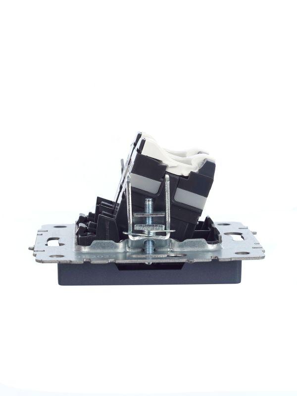 Розетка компьютерная 2-м СП BRITE RJ45 кат.5E РК10-2-БрМ механизм маренго IEK BR-K20-1-K35