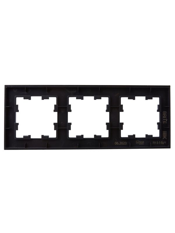 Рамка 3-м BRITE РУ-3-1-БрЧ металл черн. IEK BR-M32-M-K02